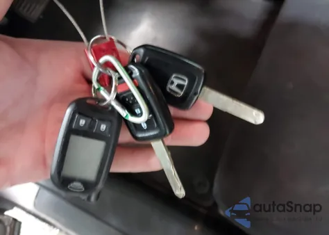 2014 Honda Cr-V Lx z USA, uszkodzony, nr VIN 5J6RM4H3XEL012156